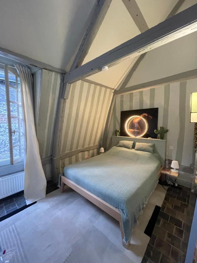 Le Loft Du Homard Bleu - Entre Ciel Et Mer - Free Parking 500M Honfleur Exterior photo